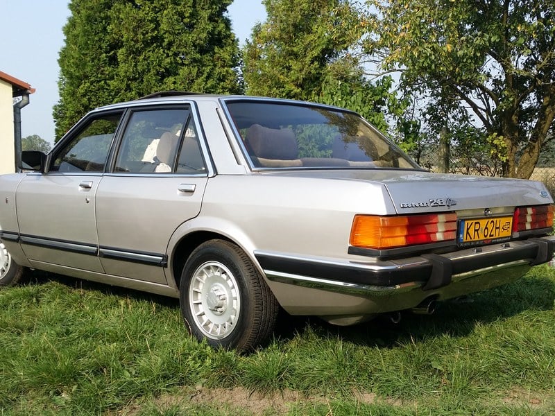 Rapid Classics: Eine Suche. Alle Oldtimer. 7 » Rapid Classics: Eine Suche. Alle Oldtimer. 1984 Ford Granada 2.8 Ghia Automatic