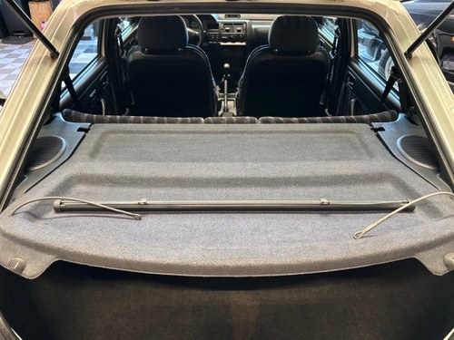 FORD Escort GT 1,6 90ch - 1994 A vendre