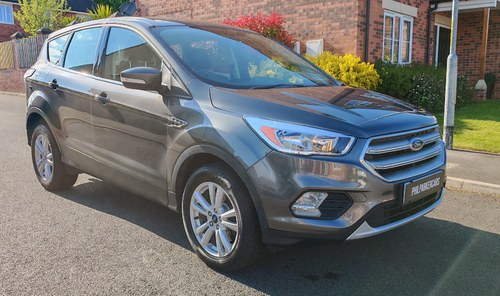 Ford Kuga Zetec (2016) 1.5 TDCi Zetec Euro6