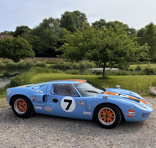 2013 Ford GT40 Replica