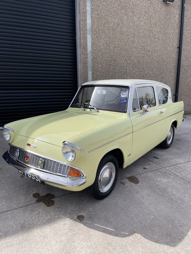 1968 Ford Anglia