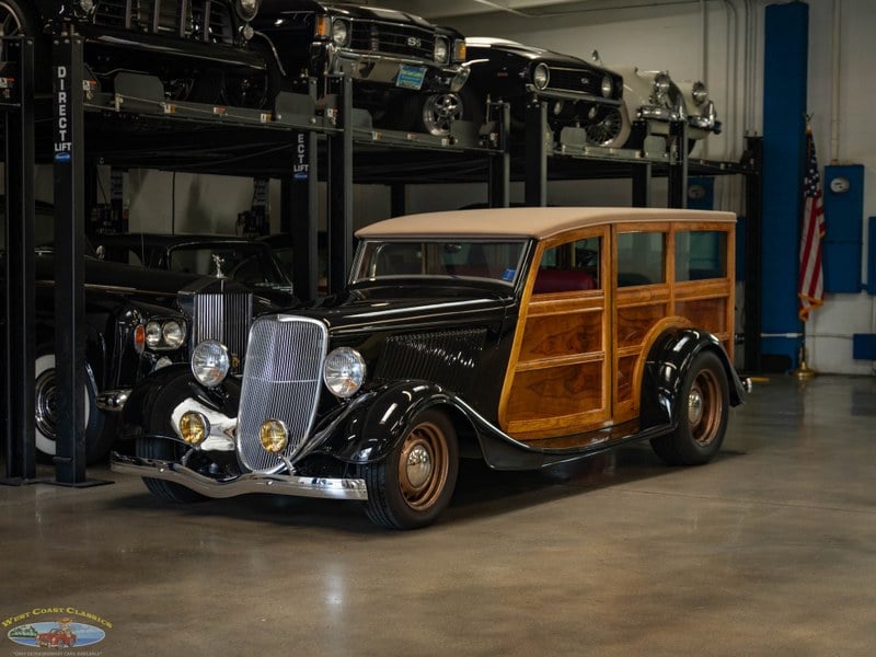 1934 Ford Hawaiian Woody Custom Wagon Tribute