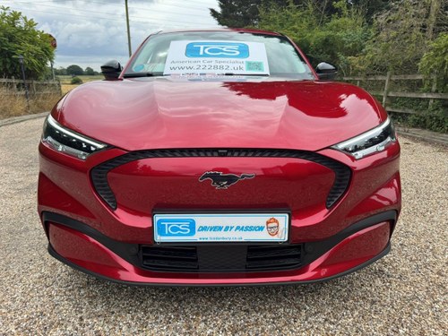 2023 LHD Ford MACH-E RWD Standard Range 268hp 72kWh battery VENDIDO