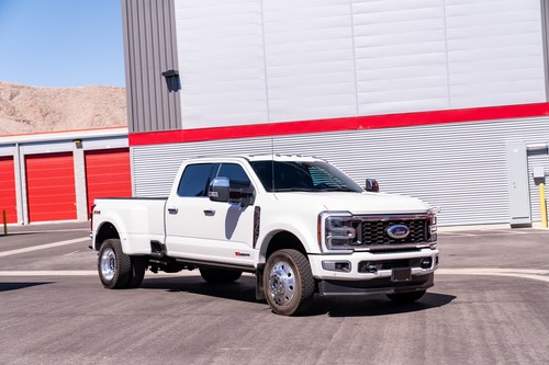 Lot 198 2024 Ford F-450 Super Duty Crew Cab Limited Zu verkaufen durch Auktion