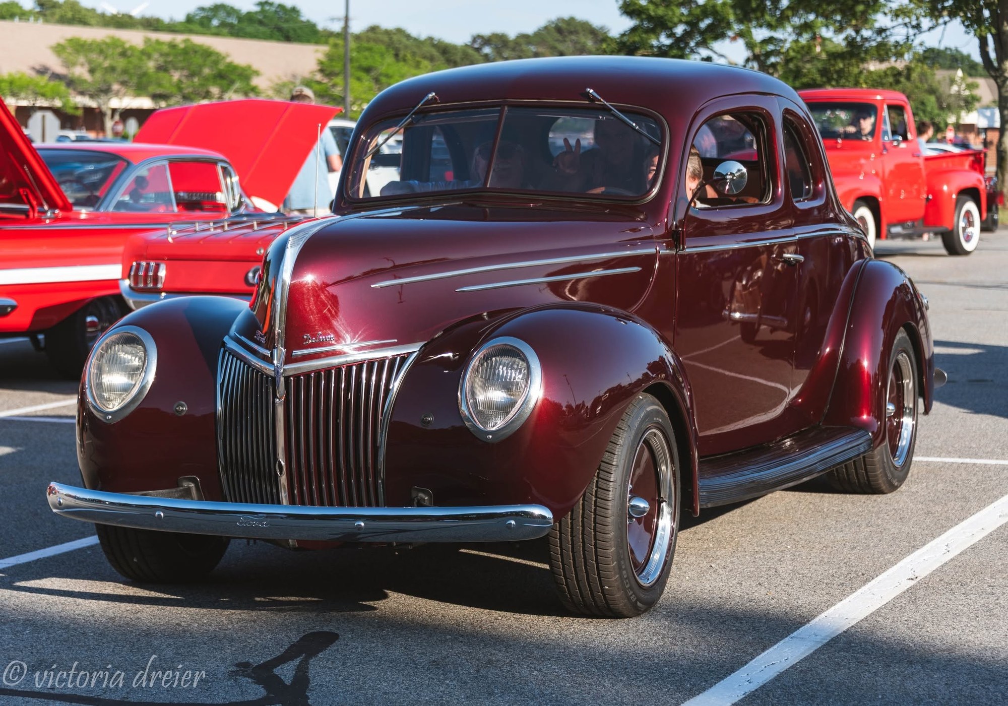 1939 Ford Deluxe Coupe, foto 1