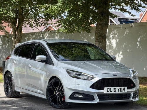 2016 FORD FOCUS 2.0 TDCi ST-3 Euro 6 (s/s) 5dr For Sale