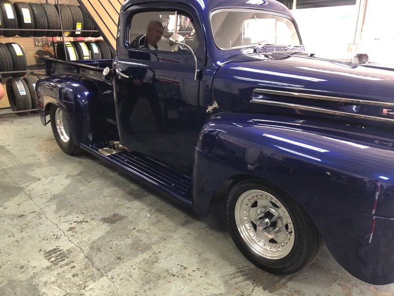 1948 Ford F-100