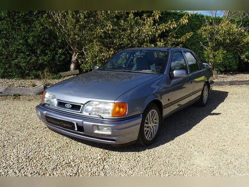 1988 Ford Sierra RS Cosworth Sapphire Blue – 33,000 miles