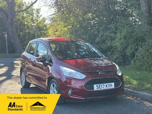 2017 Ford B Max 1.5 TDCi 95 Zetec Navigator 5dr + 49K + ULEZ A vendre