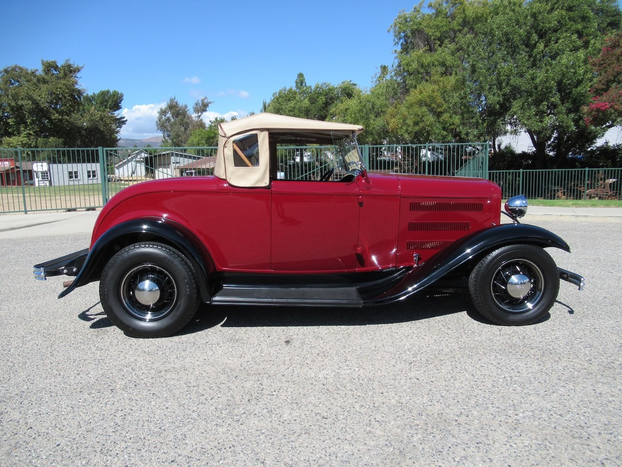 1932 Ford Deluxe Model 18 Roadster Hot Rod, foto 5