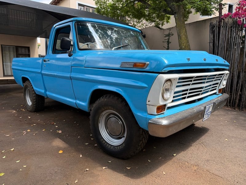 1967 Ford F-100
