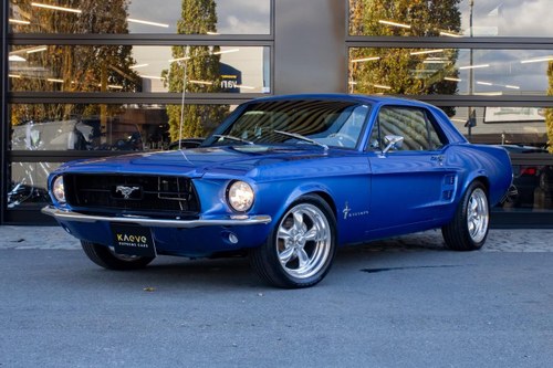 1967 FORD Mustang V8 restomod A vendre