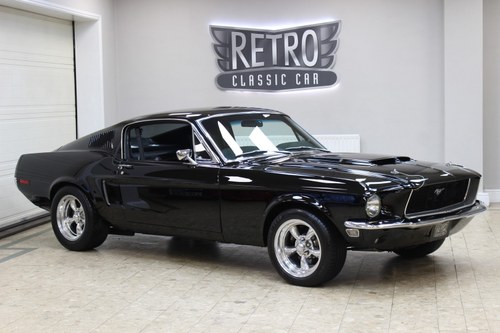 1968 Ford Mustang Fastback Restomod 351 V8 Manual - 1 of 1 VENDU