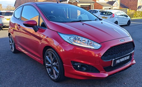 Ford Fiesta ST-Line (2017) 1.0T EcoBoost 125ps