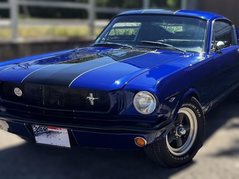 1965 Ford Mustang Fastback 1st Gen (1965-1966)