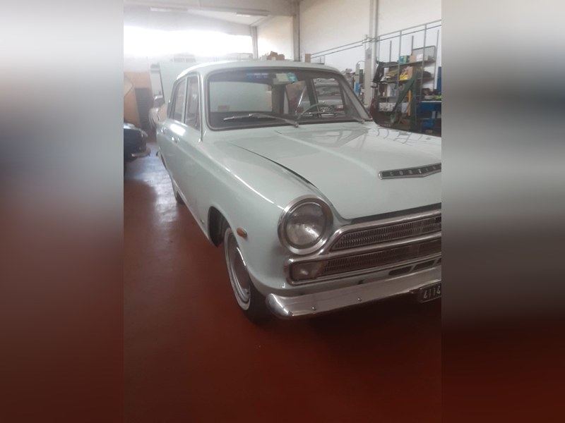 1966 Ford Consul Cortina
