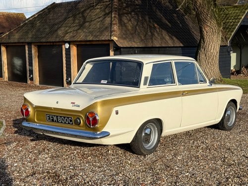 1965 Ford Cortina MK 1 GT 2 Door .Multiple Show Winner VENDIDO