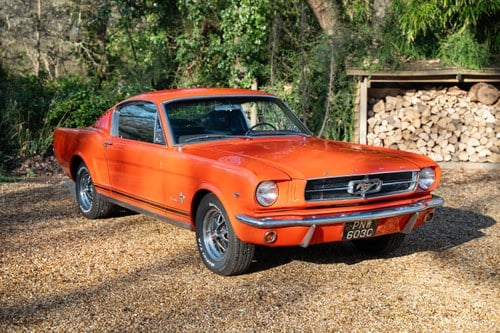 1965 Ford Mustang 1st Gen (1965-1966) Fastback