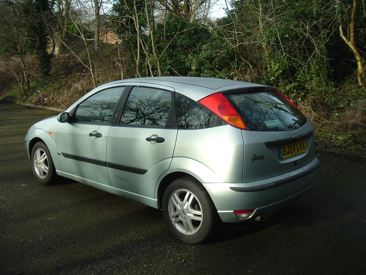 2004 Ford Focus Green Manual, 5 speed Right Hand Drive in United ...