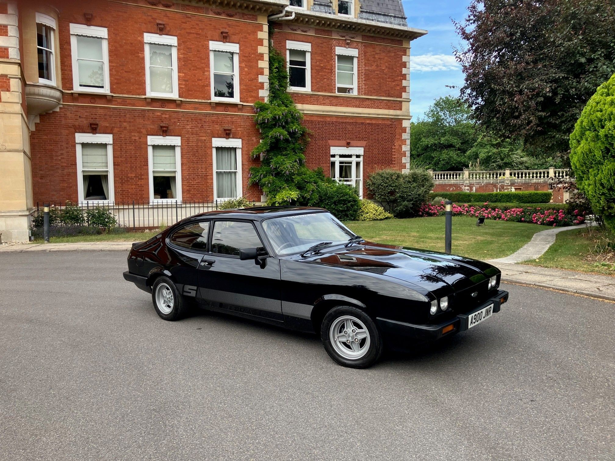 1984 Ford Capri