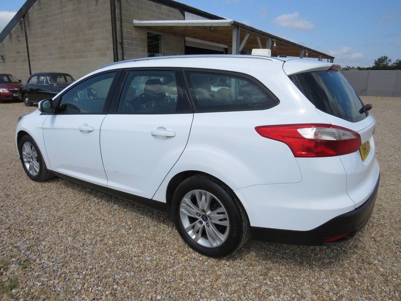 2015 Ford Focus - 2 2015 Ford Focus - 2