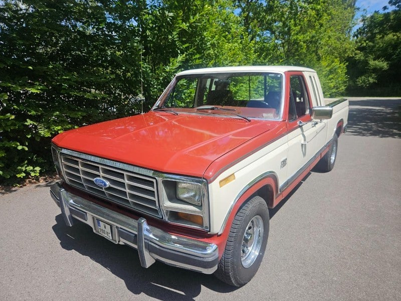 1986 Ford F-150 - 2 1986 Ford F-150 - 2