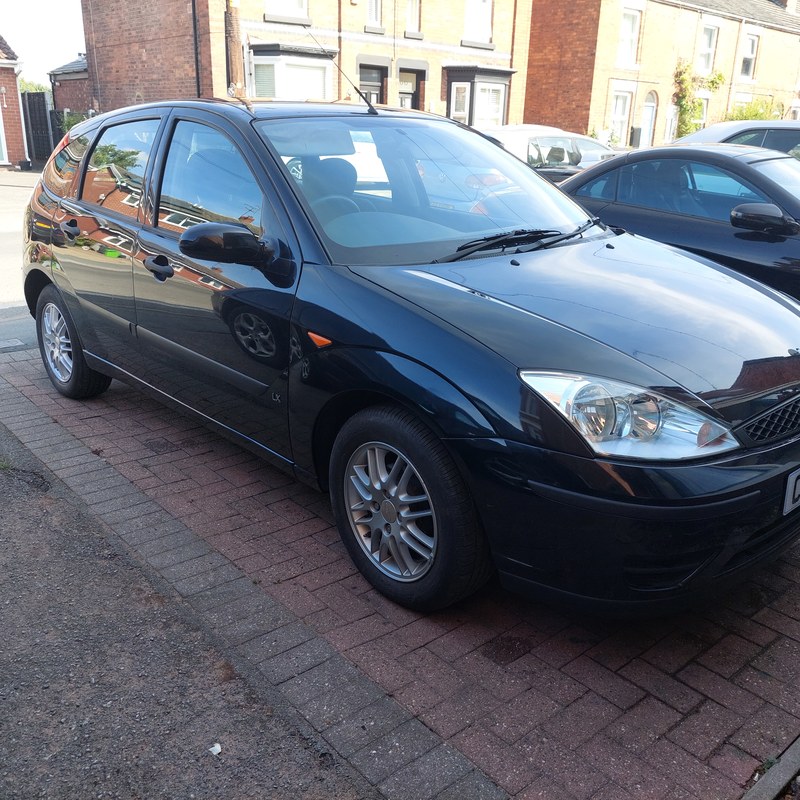 2004 Ford Focus - 1 2004 Ford Focus - 1