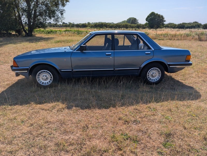 1983 Ford Granada - 2 1983 Ford Granada - 2