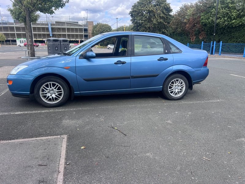 2001 Ford Focus - 2 2001 Ford Focus - 2