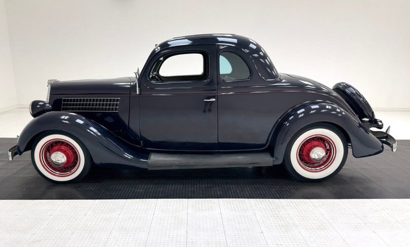 1935 Ford Model 48 - 2 1935 Ford Model 48 - 2