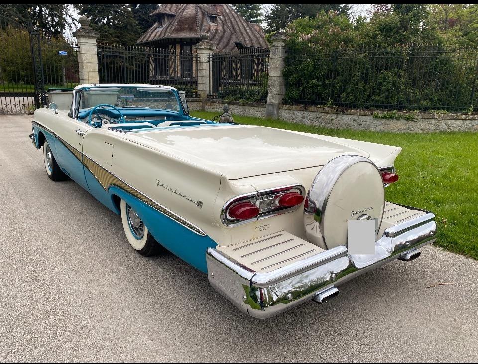 1958 FORD Fairlane Skyliner, foto 1