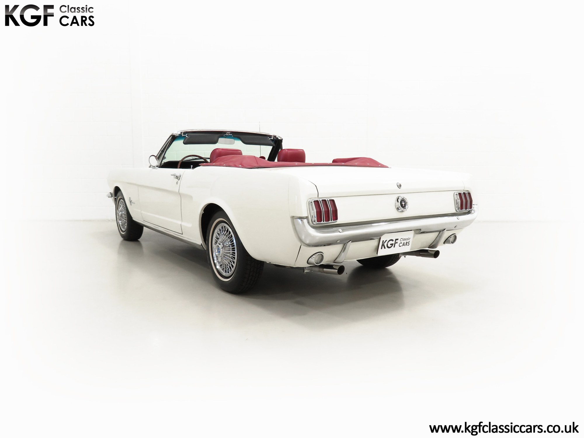 A Legendary 1st Gen 1966 Ford Mustang Convertible, foto 8