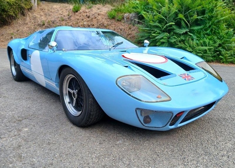 1967 Ford GT40 - 2 1967 Ford GT40 - 2