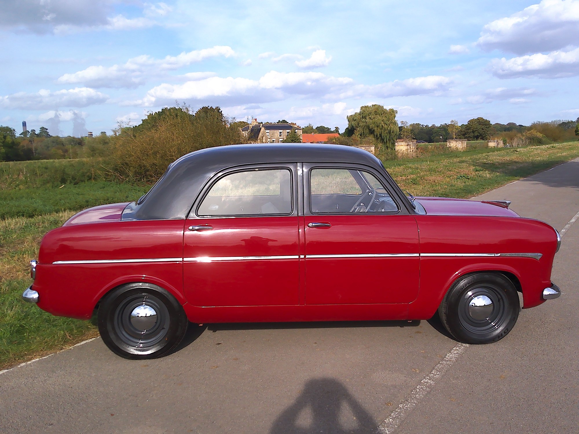 1954 Ford Consul Mark 1 Resto- ROD style Historic Vehicle, foto 5