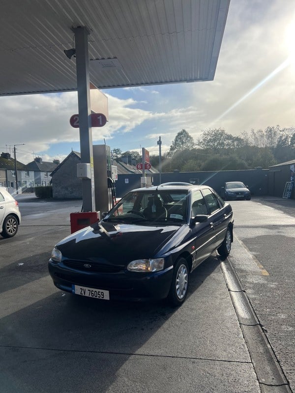 1996 Ford Escort - 1 1996 Ford Escort - 1