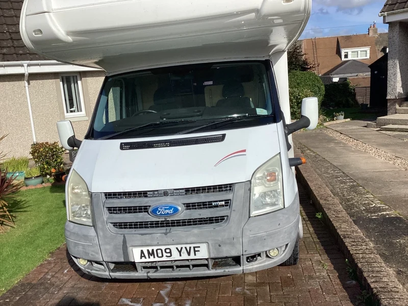 2009 Ford Roller Team Motorhome 6 Berth - 2 2009 Ford Roller Team Motorhome 6 Berth - 2