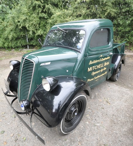 1955 Fordson E83w