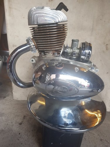 Villiers motorcycle shop 2H engine display For Sale