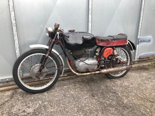 1960 GILERA ROSSA 171 175 EASY PROJECT OFFERS PX HONDA TRIALS In vendita