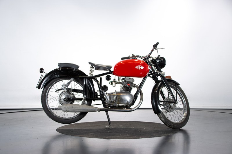 1951 Gilera 150 - 1 1951 Gilera 150 - 1