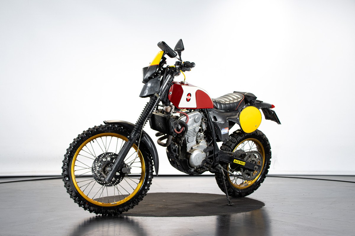 1986 Gilera DAKOTA 350 “RAT BIKE” Vermelho Manual, 3 velocidades em ...