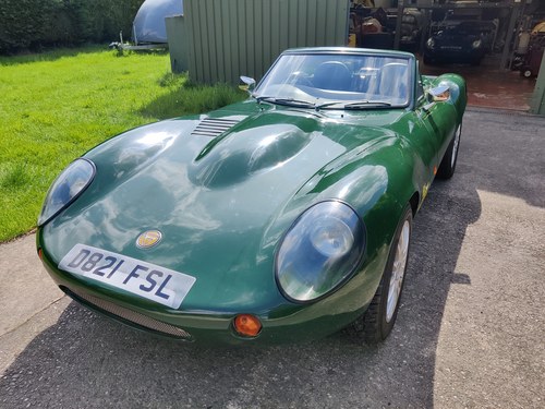 2004 Ginetta G27