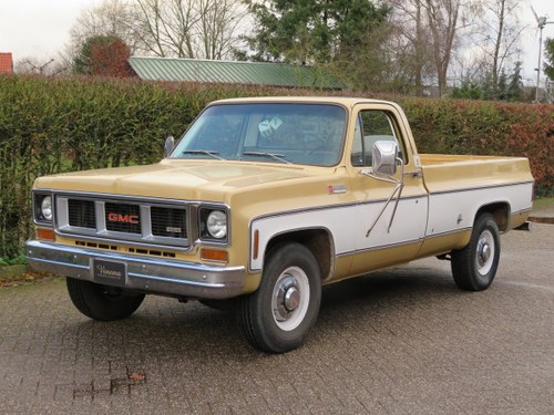 1974 GMC 25 Hundred / Chevrolet C20 SOLD