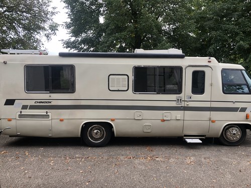 1975 GMC Astroliner