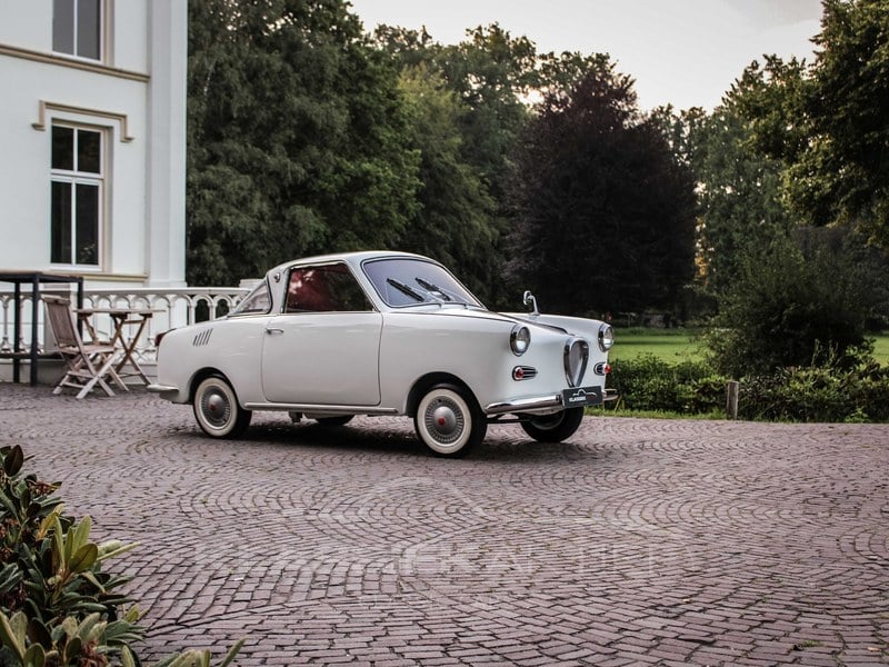 Unique and full restored TS250 Coupé