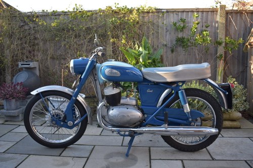 Lot 66 - A 1960 Greeves sports 250 twin - 02/2/2020 Zu verkaufen durch Auktion