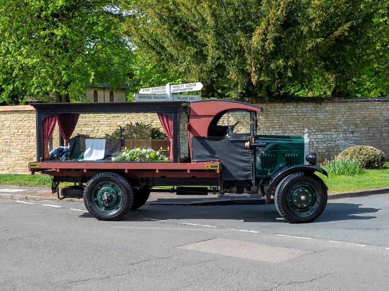 1929 Guy Funeral Hearse - 4