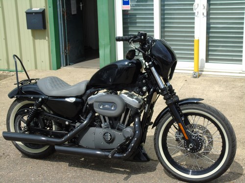 2010 Harley-Davidson XL 1200 Nightster Sportster Only 5400 Miles In vendita