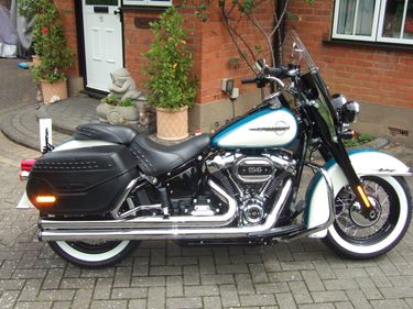 Picture of Harley Softail Heritage, Freedom Exhaust System