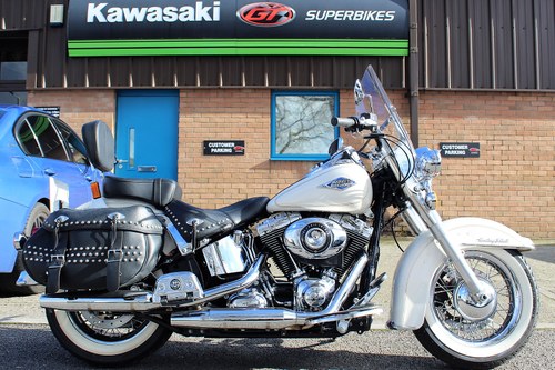 2015 64 Harley Davidson FLSTC Softail Heritage 1690 *White* In vendita